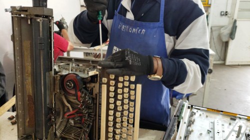 &acute;Allan Kardec&rsquo; recebe doa&ccedil;&atilde;o de lixo eletr&ocirc;nico para oficina de gera&ccedil;&atilde;o de trabalho e renda